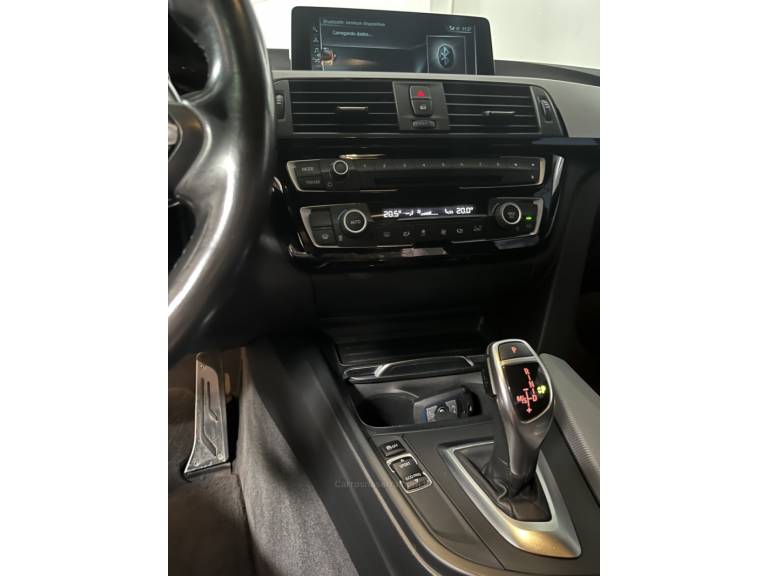 BMW - 320I - 2017/2017 - Branca - R$ 129.900,00