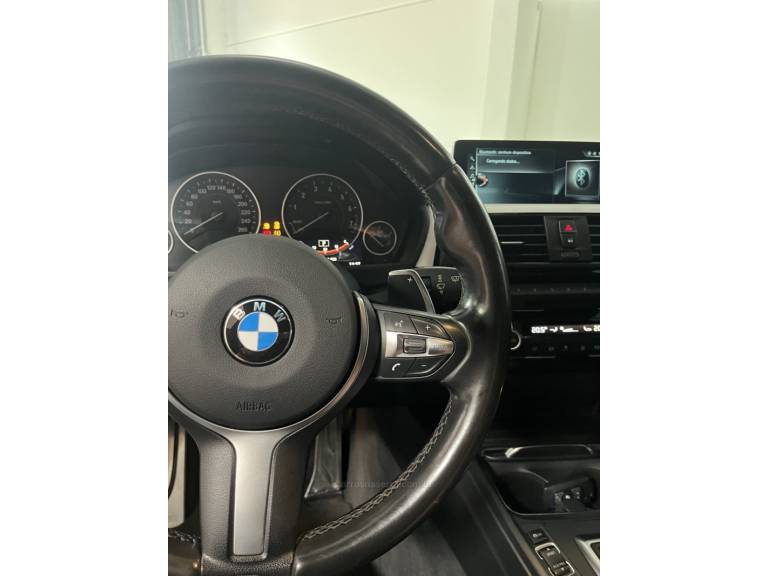 BMW - 320I - 2017/2017 - Branca - R$ 129.900,00